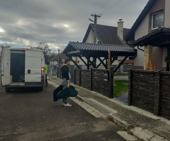 DHZ Prosiek aktuality / DHZ nápomocná pri rozvoze kompostérov - foto